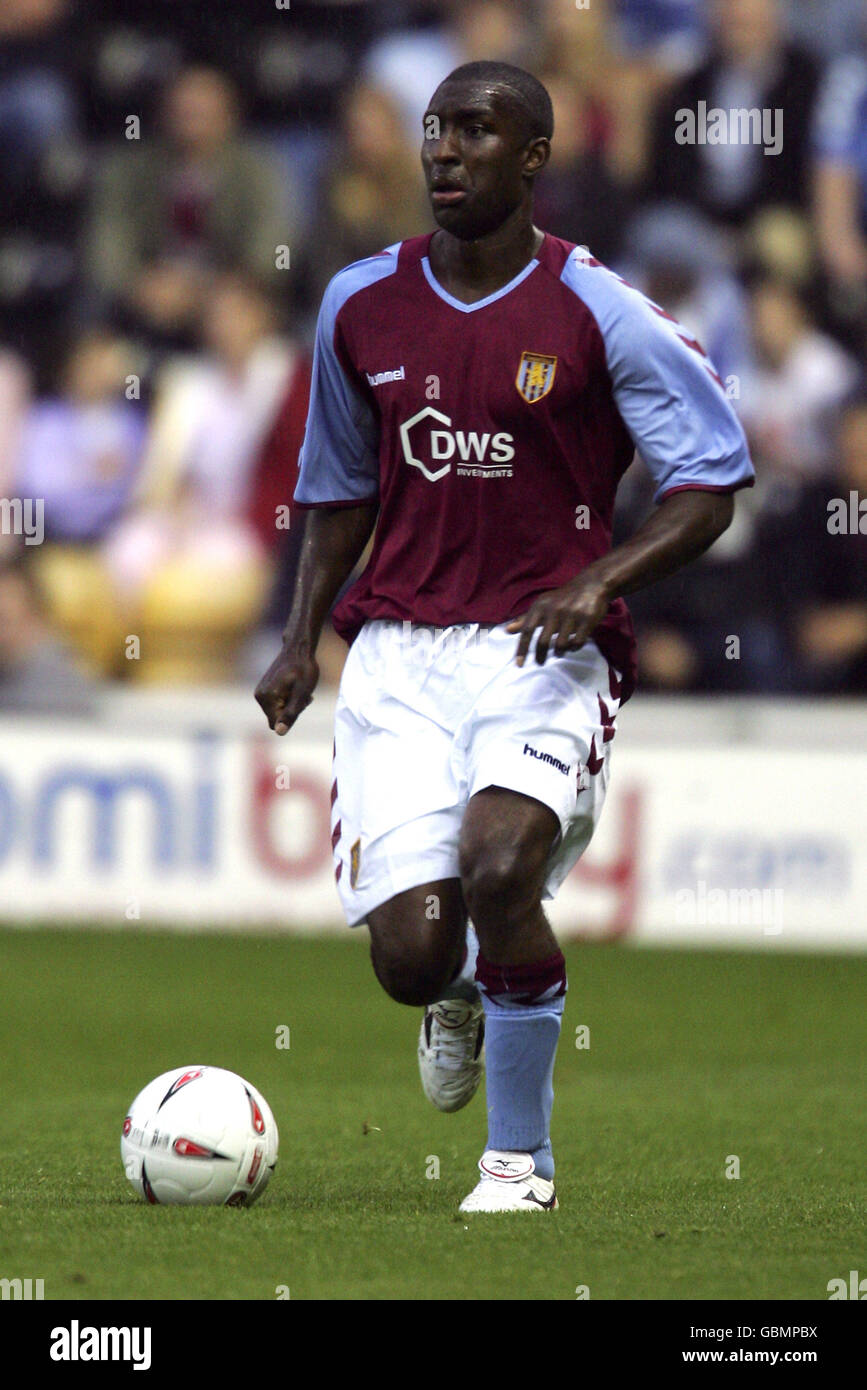Calcio - amichevole - Derby County / Aston Villa. Jlloyd Samuel, Aston Villa Foto Stock