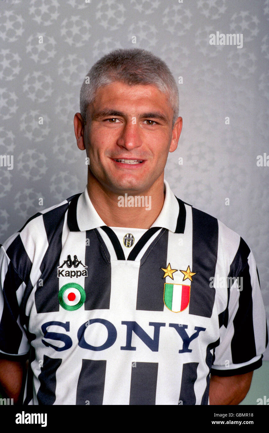 Uefa champions league 1995 96 fabrizio ravanelli immagini e fotografie