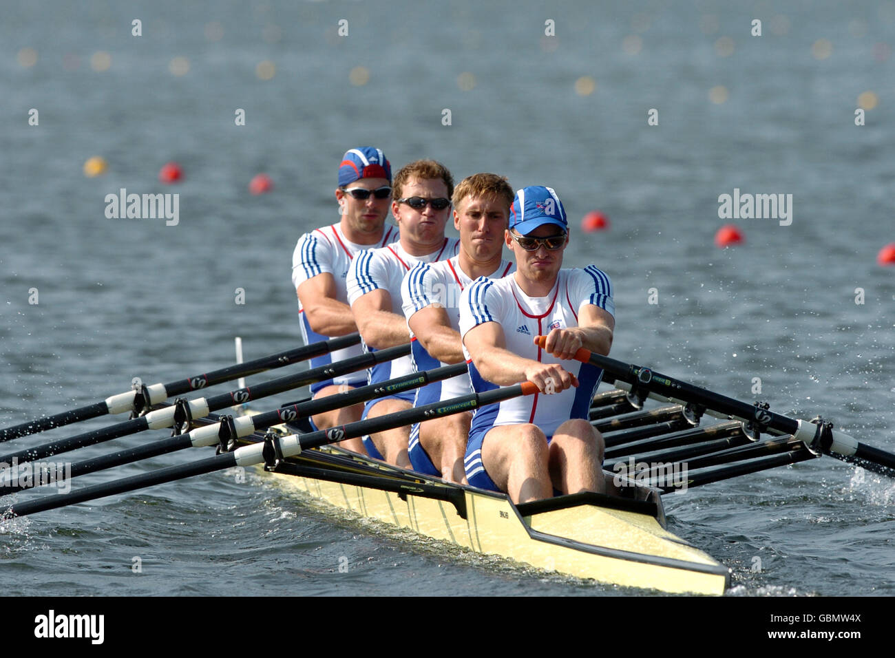 (L-R) Simon Cottle della Gran Bretagna, Peter Wells, Peter Gardner e Alan Campbell in azione Foto Stock