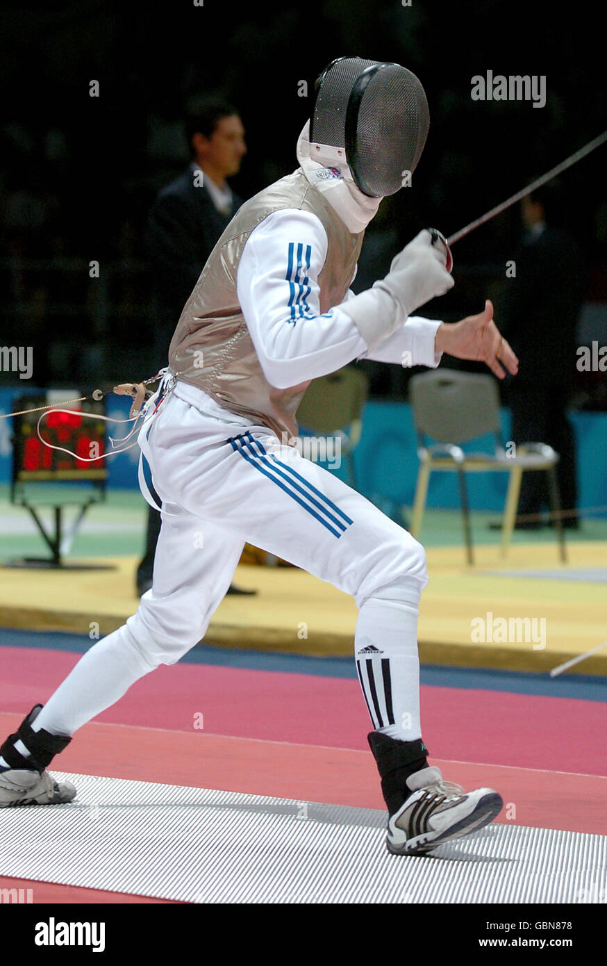 Nella scherma individuale del fioretto immagini e fotografie stock ad