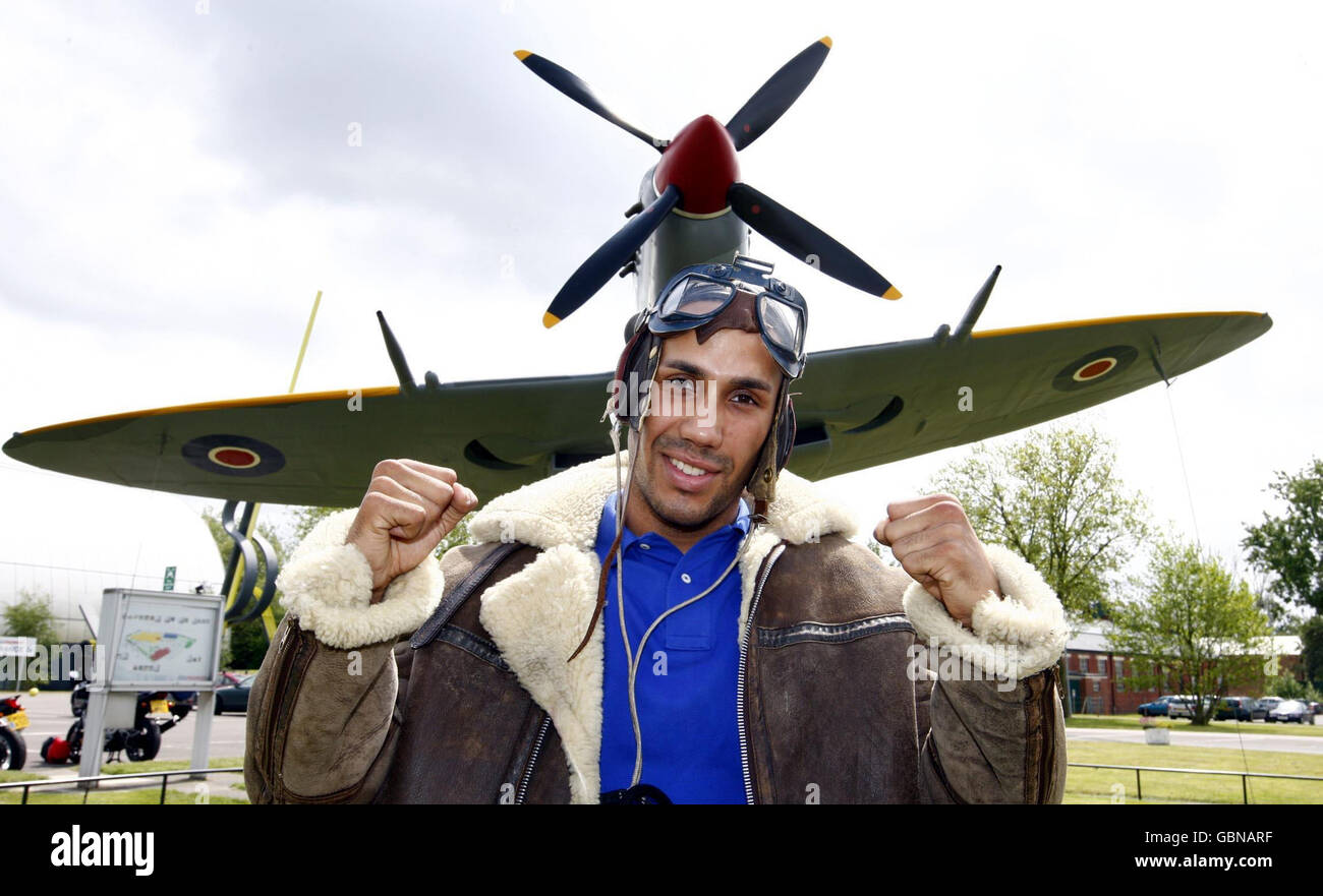 Boxing - James DeGale, Frankie Gavin e Billy Joe Saunders Photocall - Museo della RAF Foto Stock