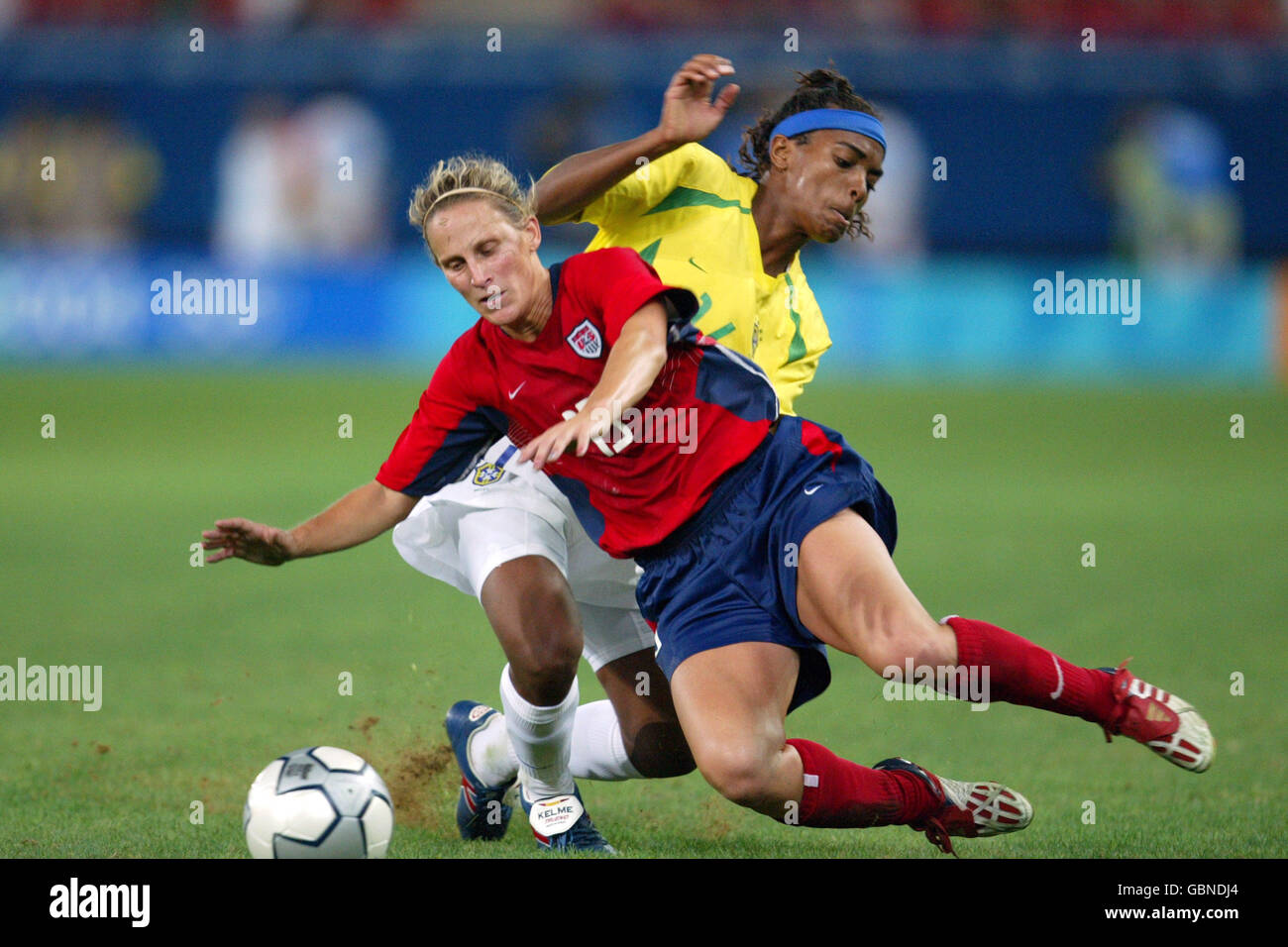 Soccer - Giochi Olimpici di Atene 2004 - finale donne - USA v Brasile Foto Stock