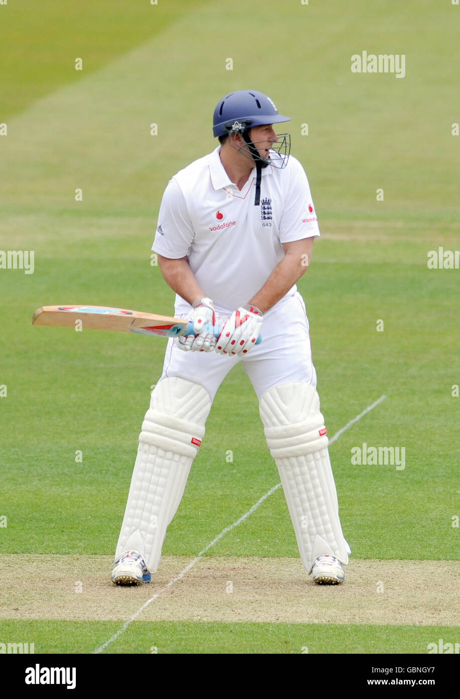 Cricket - primo test Npower - primo giorno - Inghilterra / West Indies - Lord's Cricket Ground. Tim Brennan in azione in Inghilterra Foto Stock