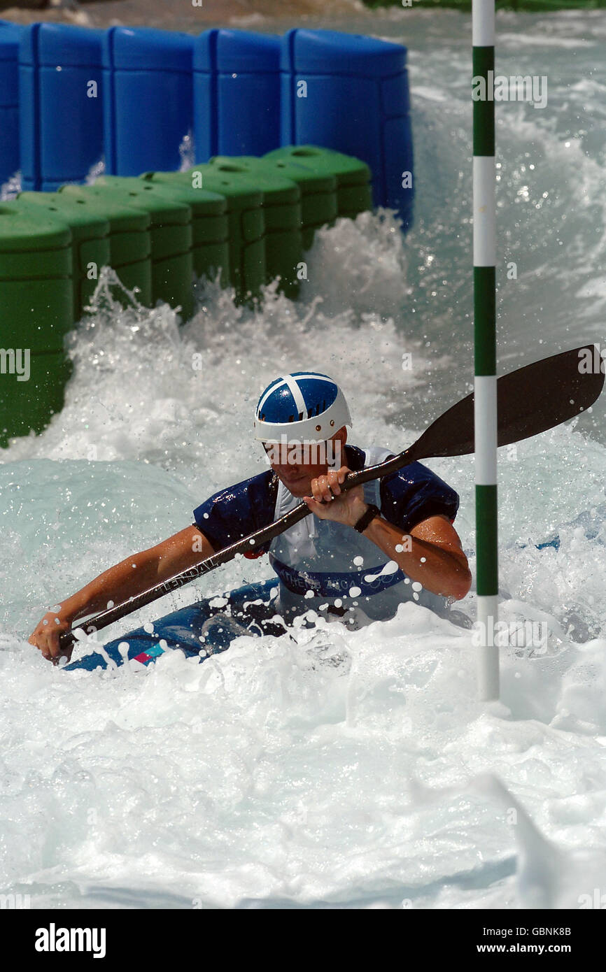 Canoa - Giochi Olimpici di Atene 2004 - Uomini K1 - si riscalda Foto Stock
