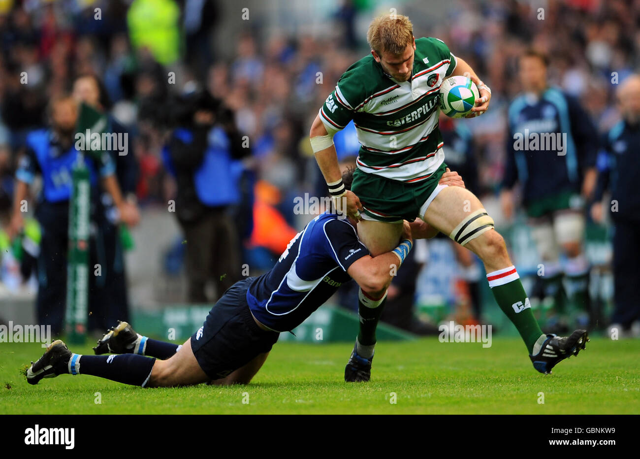 Rugby Union - Heineken Cup - finale - Leicester Tigers / Leinster - Murrayfield. Tom Croft di Leicester Tigers e Shane Horgan di Leinster Foto Stock