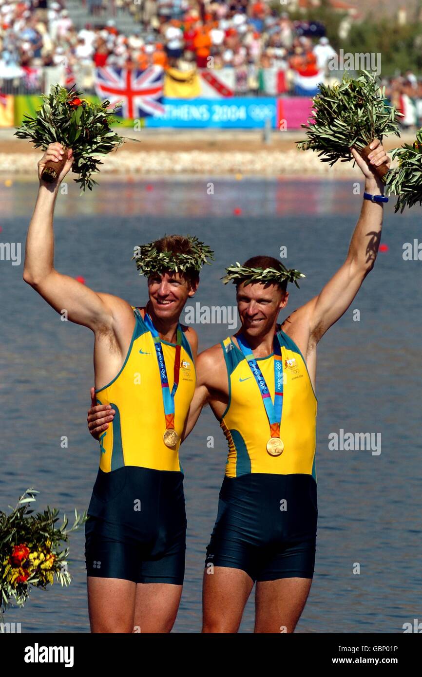 Canottaggio - Giochi Olimpici di Atene 2004 - Uomini coppie - finale Foto Stock