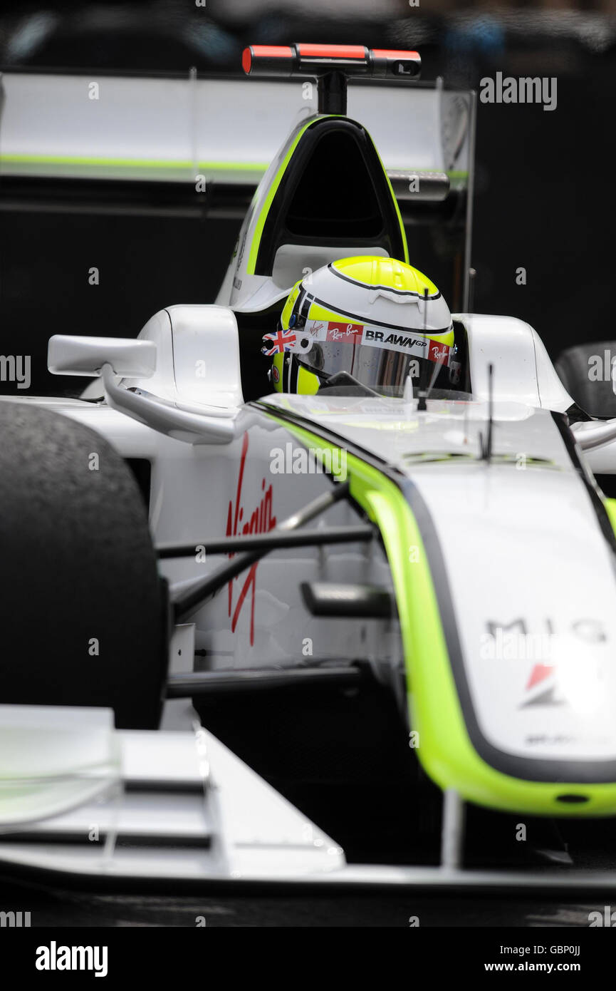 Jenson Button del GP di Brawn durante una sessione di prove libere al circuito di Monaco, Monte Carlo, Monaco. Foto Stock Jenson Button del GP di Brawn durante una sessione di prove libere al circuito di Monaco, Monte Carlo, Monaco. Foto Stock