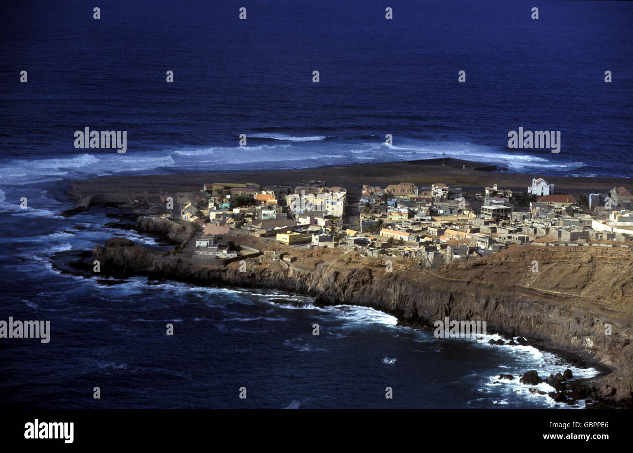 Il villaggio di Ponta do Sol vicino a Ribeira Grande sull'isola di Santo Antao in Cape Berde nell'Oceano Atlantico in Africa. Foto Stock