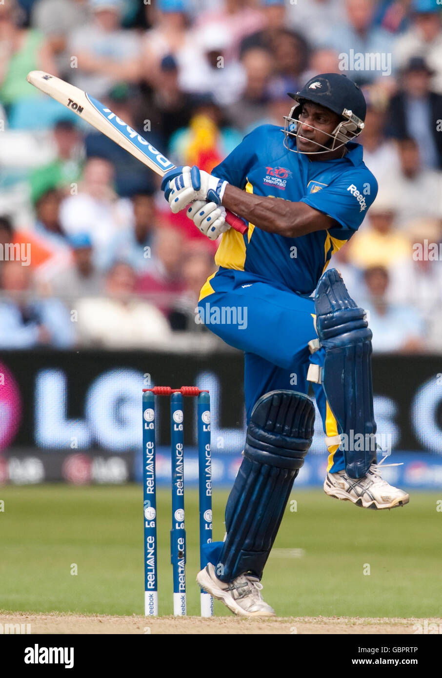 Il Sanath Jayasuriya dello Sri Lanka pipistra durante la partita ICC World Twenty20 a Trent Bridge, Nottingham. Foto Stock