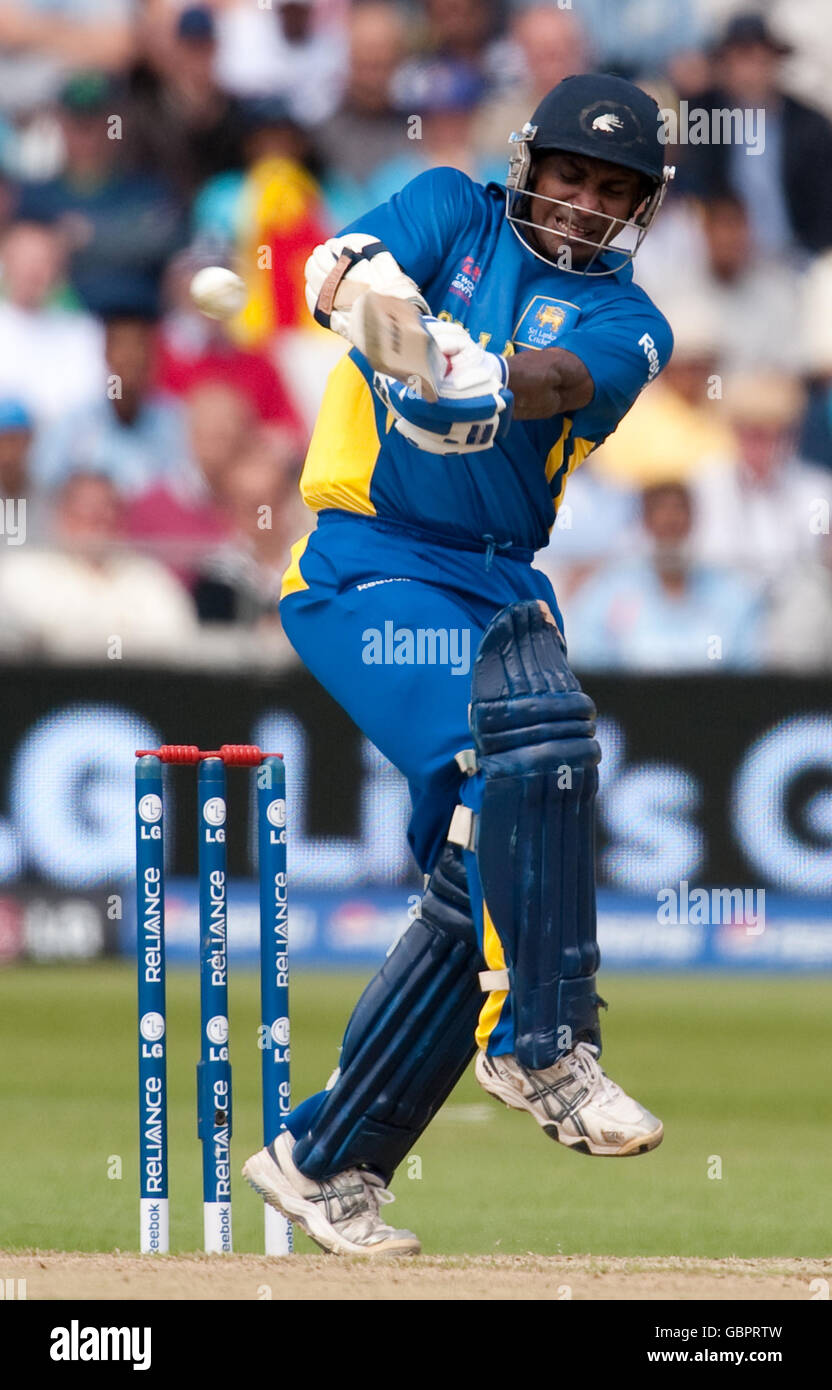 Il Sanath Jayasuriya dello Sri Lanka pipistra durante la partita ICC World Twenty20 a Trent Bridge, Nottingham. Foto Stock