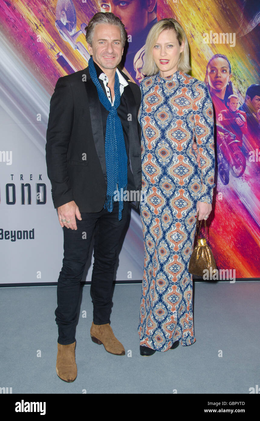 Sydney, Australia. 7 Luglio, 2016. VIP, Cosplayers e celebrità arriva alla Star Trek oltre Movie Premiere che ha avuto luogo a Sydney presso il quartiere di intrattenimento. Credito: mjmediabox/Alamy Live News Foto Stock