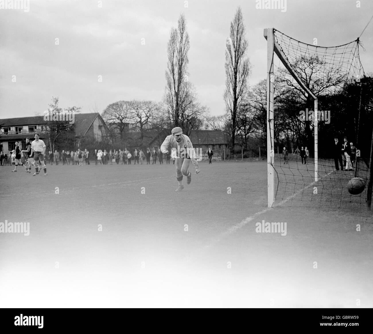 Calcio - Arthur Dunn Cup - finale - Vecchio Aldenhamians v vecchio Salopians Foto Stock