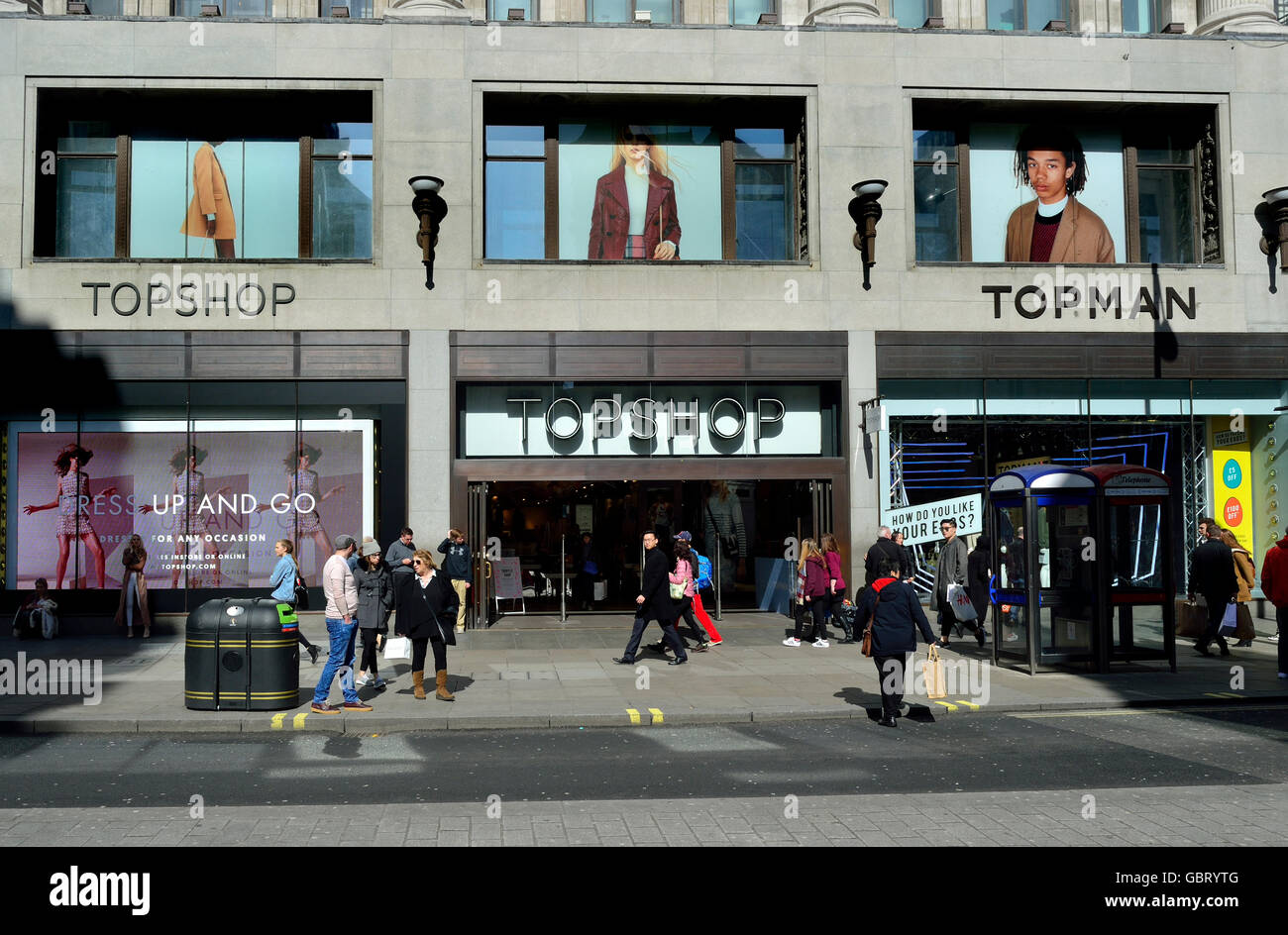 Londra, Inghilterra, Regno Unito. Topshop Topman / shop in Oxford Circus  Foto stock - Alamy