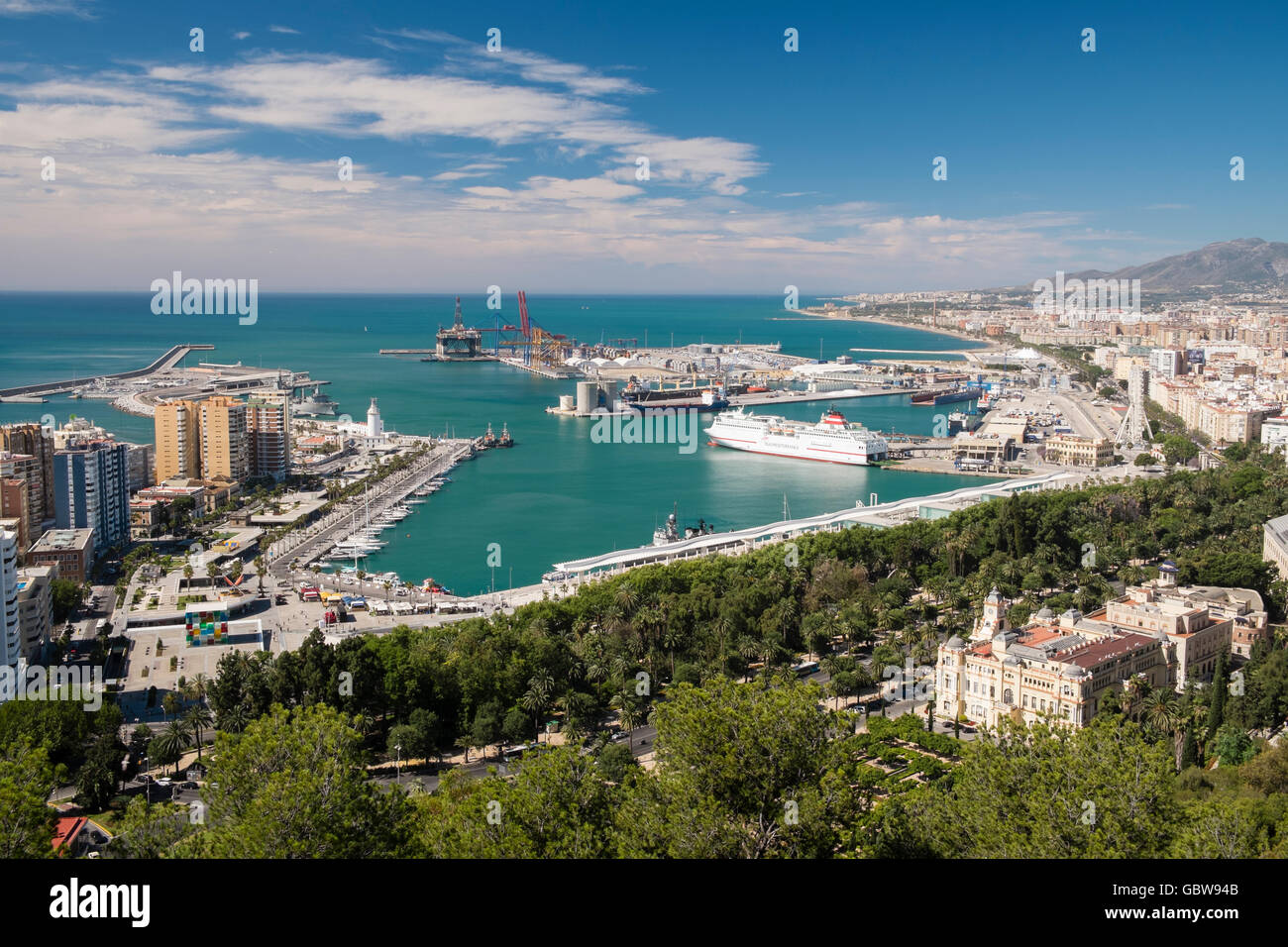 Malaga. Vista dal Castillo de Gibralfaro. Andalusia, Spagna Foto Stock