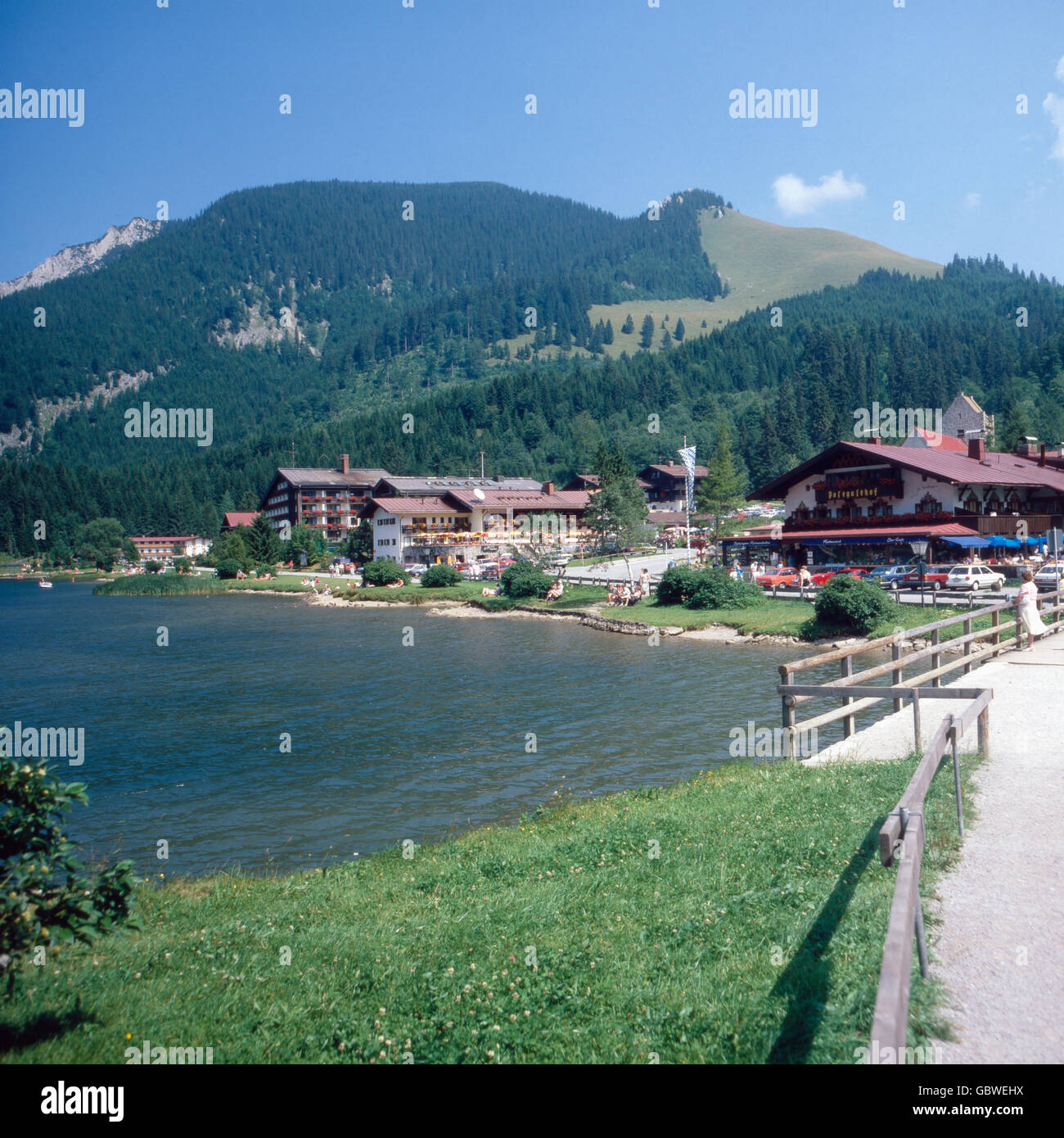 Reise nach Deutschland, Bayern. Viaggio in Germania, in Baviera. Spitzing am Spitzingsee, Alta Baviera. Spitzing al lago Spitzingsee, Alta Baviera. Foto Stock