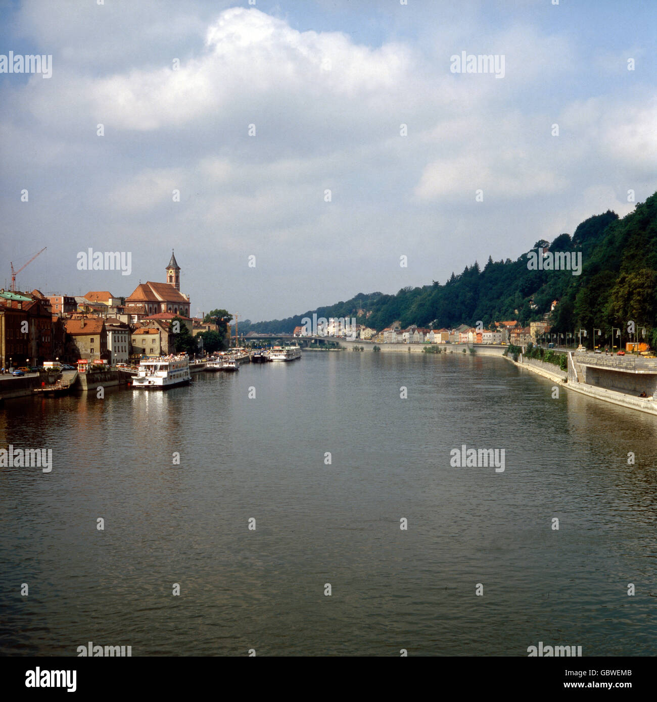 Reise nach Deutschland, Bayern. Viaggio in Germania, in Baviera. Passau in den 1980er Jahren. Passau negli anni ottanta. Foto Stock