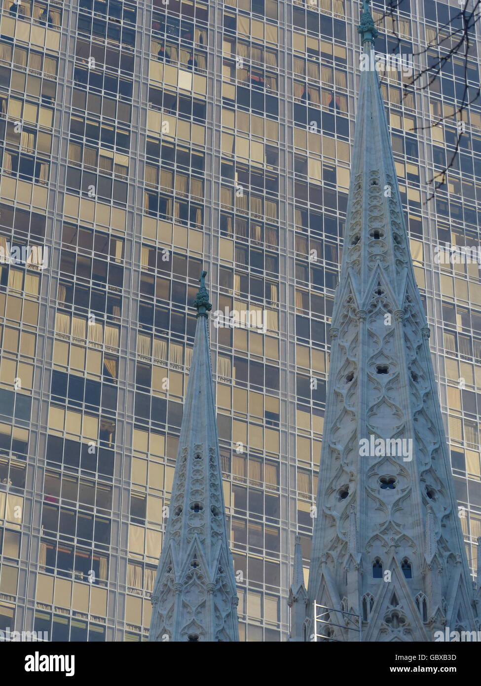 La Cattedrale di San Patrizio, Olympic Tower, New York Foto Stock