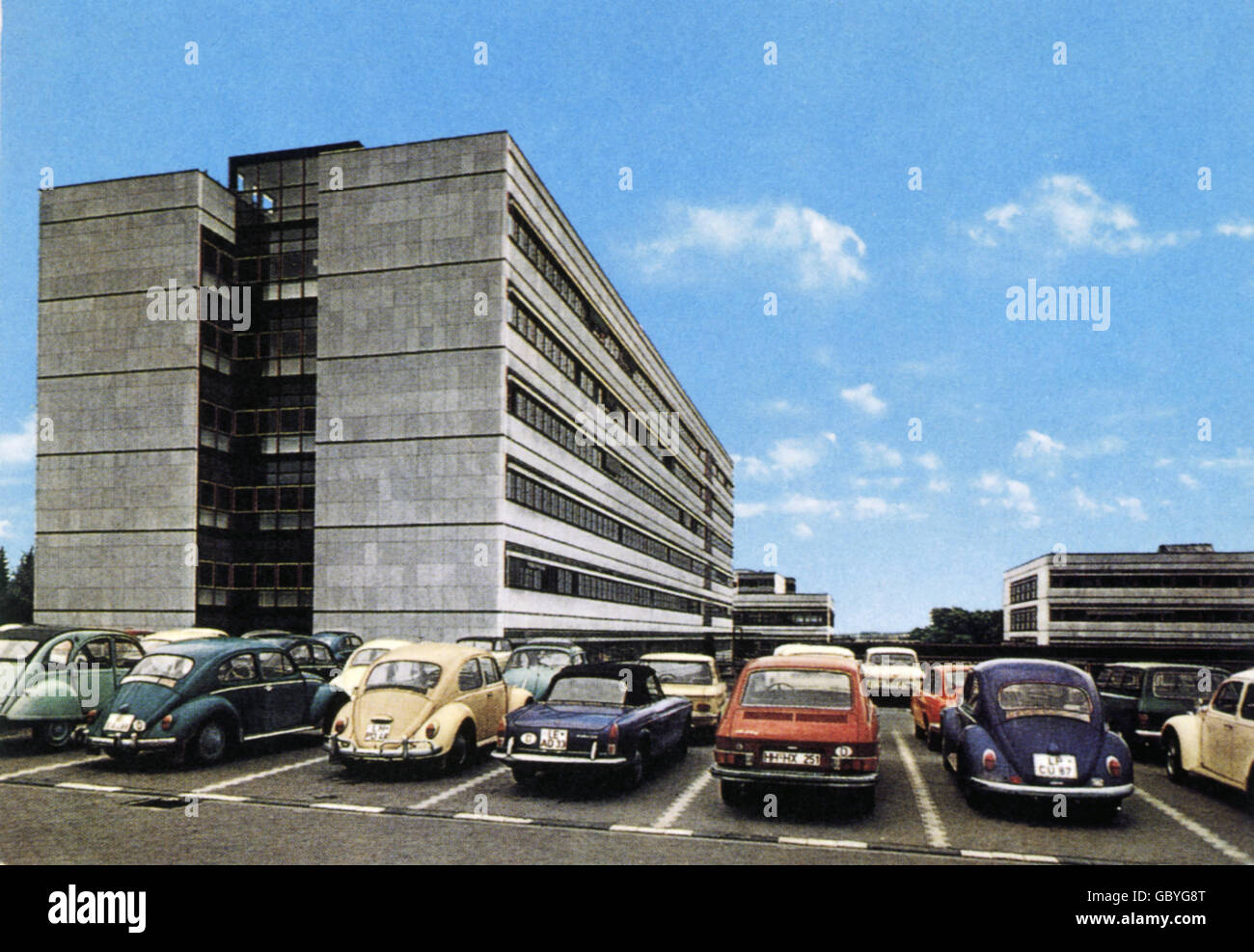 Geografia / viaggio, Germania, Bielefeld, università, parcheggio auto, anni '70, diritti aggiuntivi-clearences-non disponibile Foto Stock