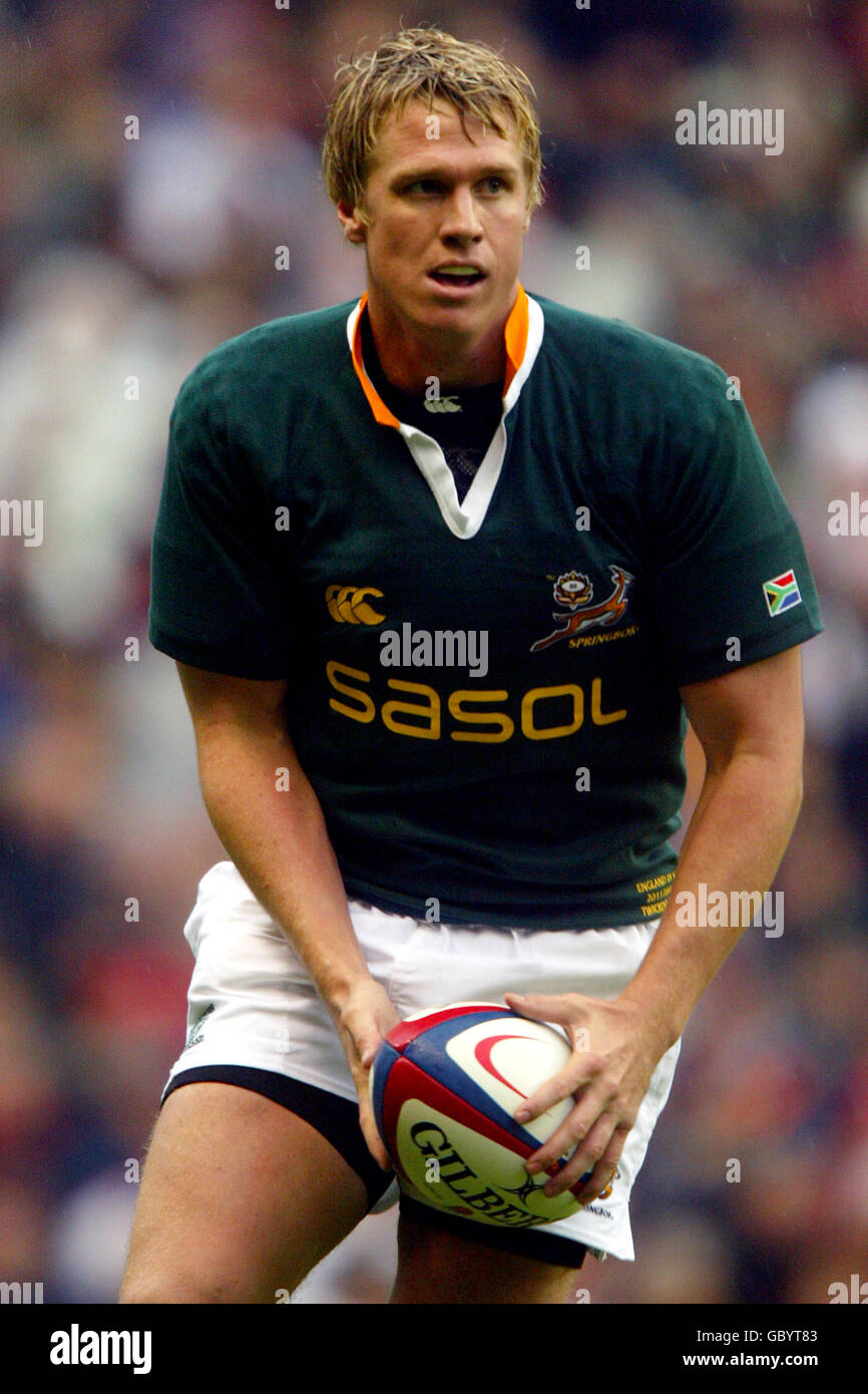 Rugby Union - Investec Challenge - Inghilterra / Sud Africa. Jean de  Villiers, Sudafrica Foto stock - Alamy