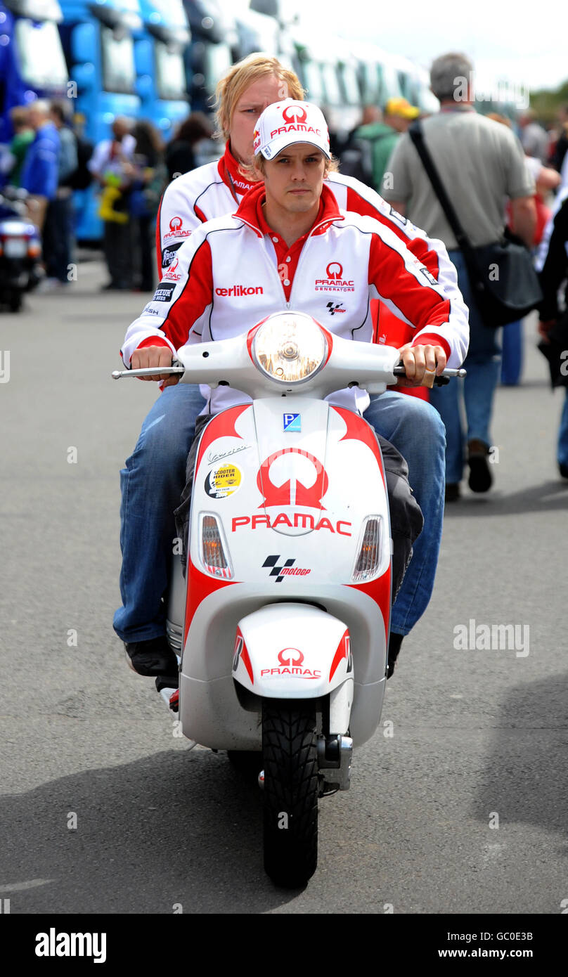 Il motociclismo - Moto GP - Round dieci - Pratica - Donington Park Foto Stock