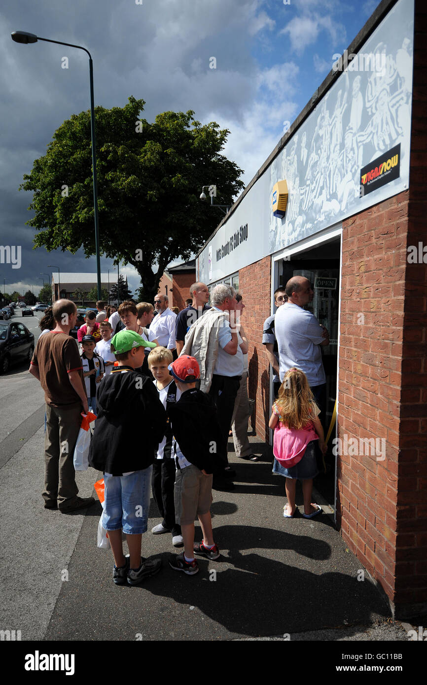 Calcio - Coca Cola Football League due - Notts County Club Shop - Apertura Meadow Lane - Nottingham Foto Stock