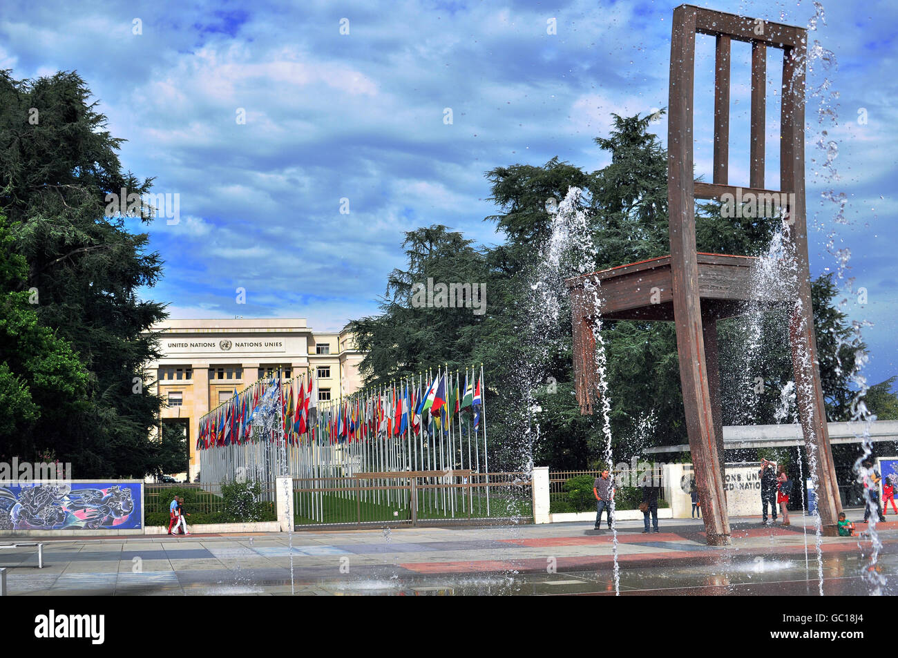 Ginevra, Svizzera - 3 settembre: Vista della United Nation square a Ginevra il 3 settembre 2015. Ginevra è la seconda più grande Foto Stock