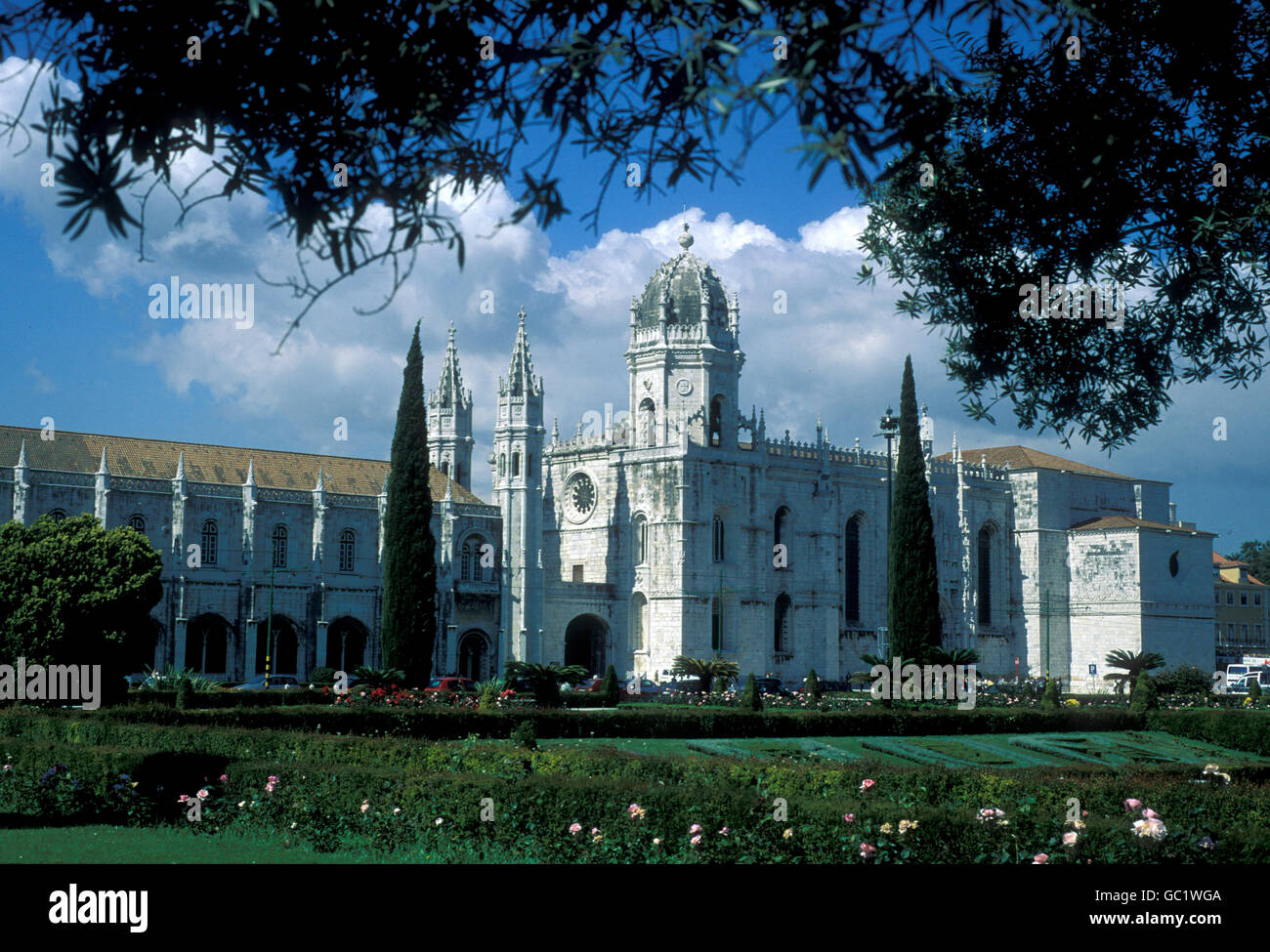 Il Mosteiro dos Jeronimos in Belem nella città di Lisbona in Portogallo in Europa. Foto Stock