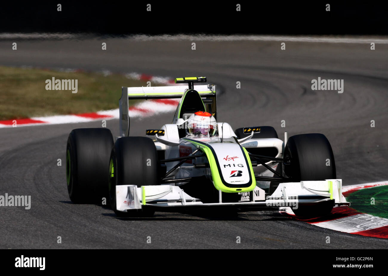 Il pilota della Brawn GP Rubens Barrichello durante il Gran Premio d’Italia sul circuito di Monza. Foto Stock