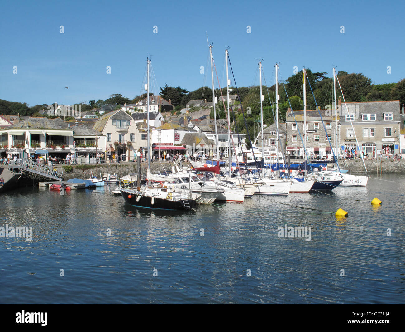 Punti di riferimento della Cornovaglia. Il villaggio di pescatori di Cornovaglia di Padstow. Foto Stock