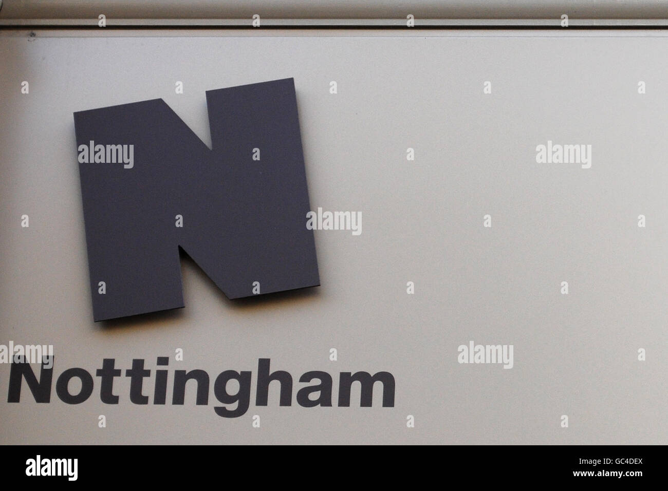 Scorte al dettaglio. Emblema ufficiale di Nottingham Foto Stock
