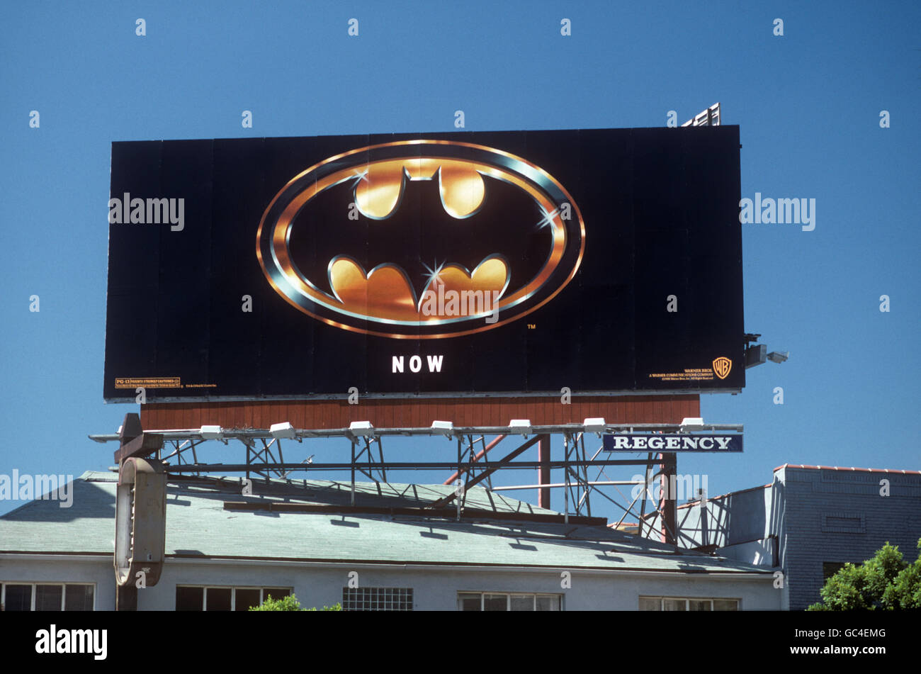 Affissioni per film di Batman sulla Sunset Strip circa 1989 Foto Stock