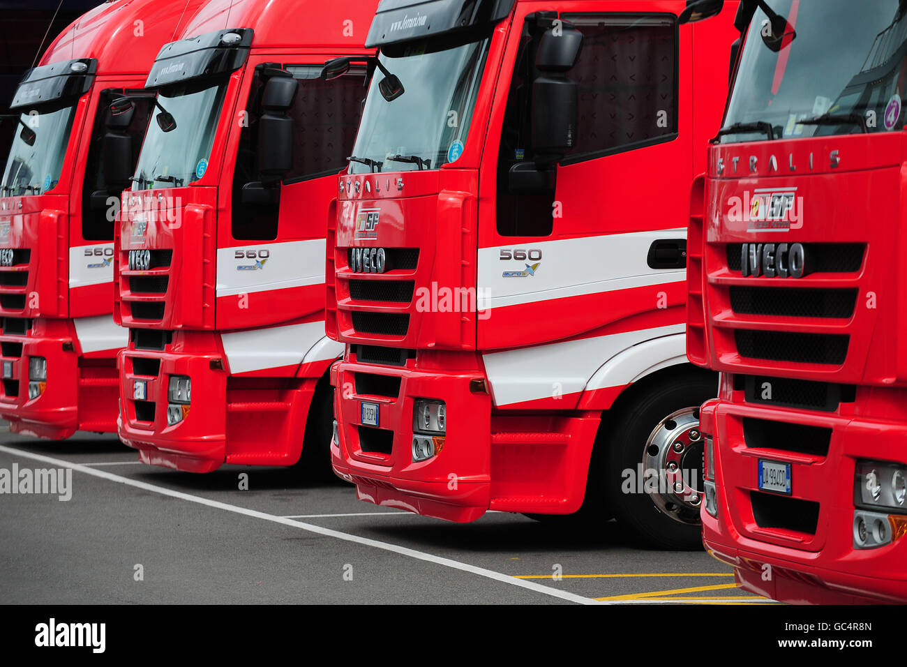 Motor Racing - Campionato del Mondo di Formula Uno - British Grand Prix - Paddock giorno - Silverstone Foto Stock