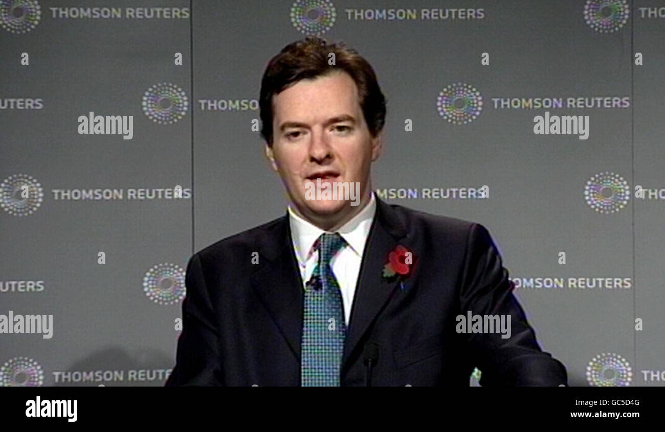 Il Cancelliere ombra dello scacchiere George Osborne parla a Reuters a Londra. Foto Stock