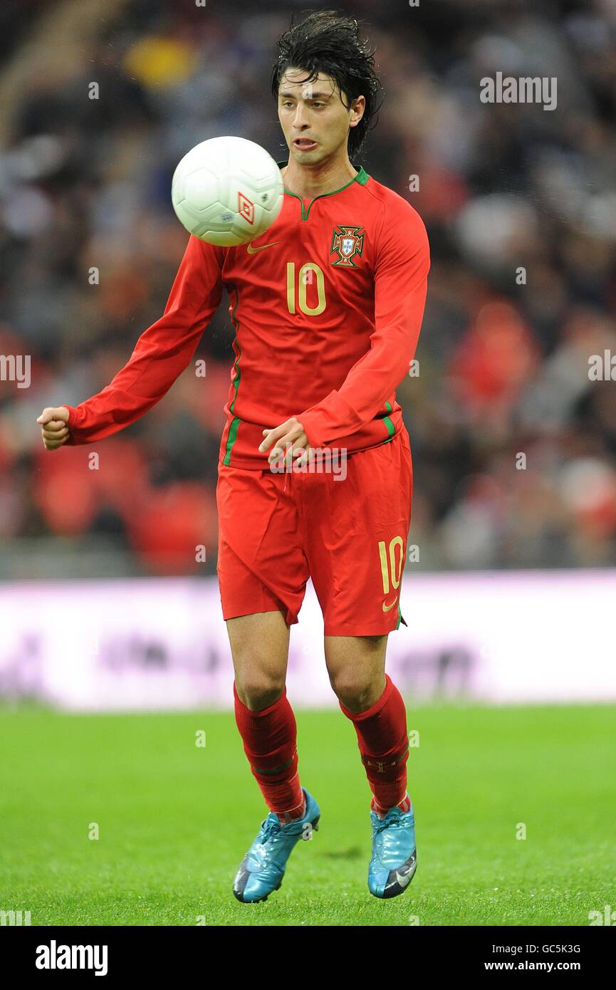 Calcio - Campionato UEFA Under 21 Qualifiche - Gruppo nove - Inghilterra / Portogallo - Wembley. Rui Pedro, Portogallo Foto Stock