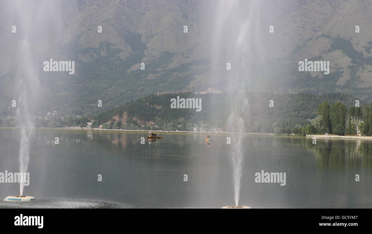 Dal lago di Kashmir Foto Stock