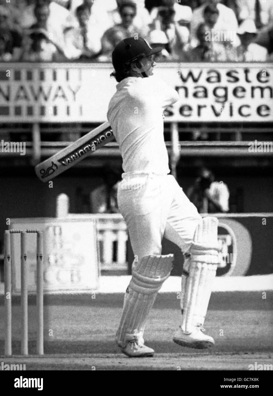 Cricket - Australia nelle Isole britanniche 1989 (3° test) -Inghilterra / Australia - 4° giorno- Edgbaston, Birmingham. il preside australiano di battitore Jones in azione Foto Stock