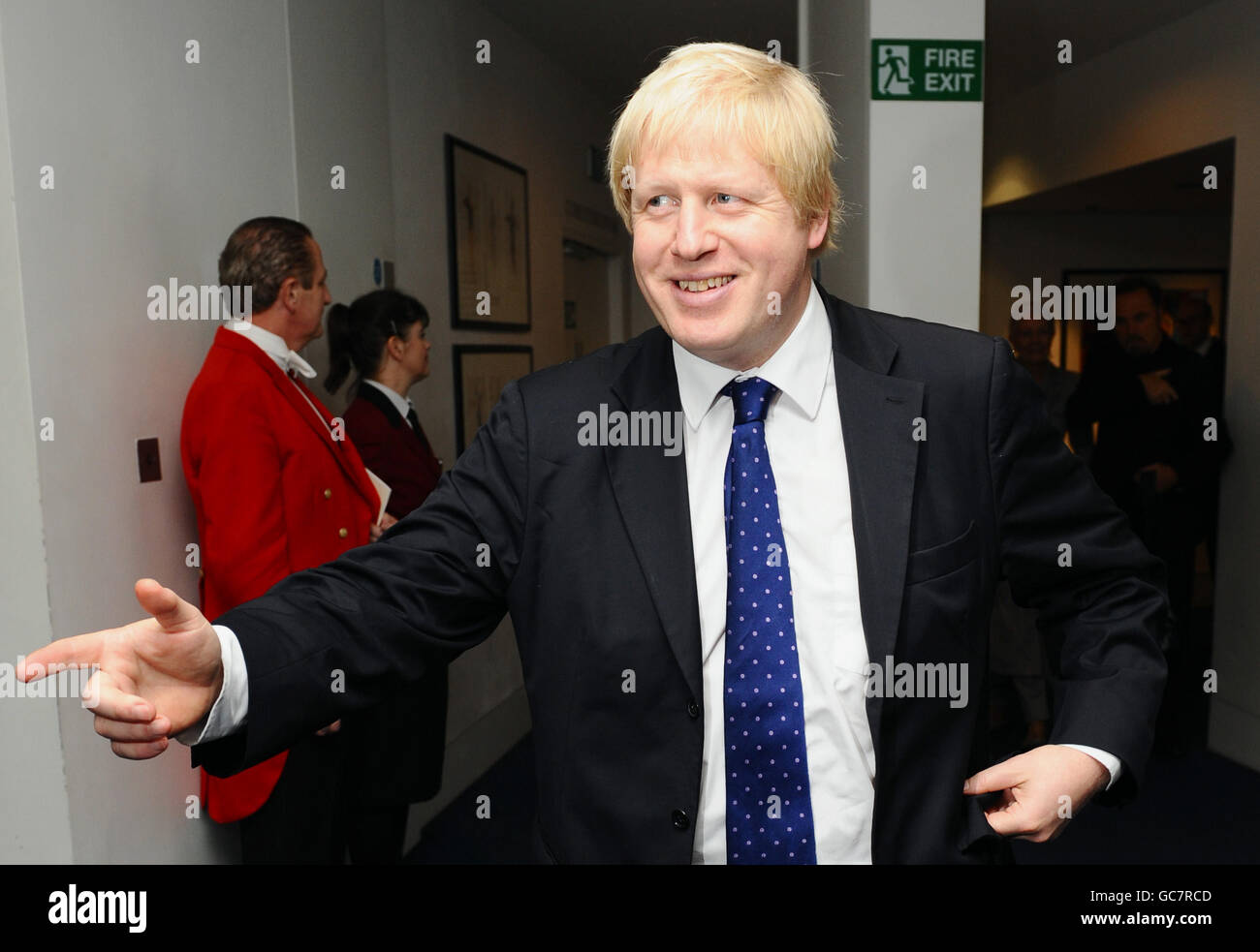 Boris Johnson partecipa a un ricevimento pre-pranzo per i Premi serali Standard Theatre presso la Royal Opera House di Covent Garden, Londra. Foto Stock