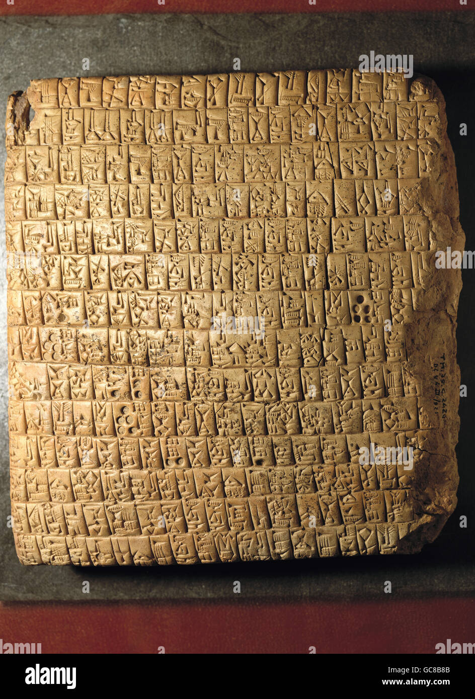 Scrittura, Scrittura, scrittura cuneiforme, contratto da 'Palace G', Ebla, tavoletta di argilla, circa 2400 a.C., Museo Nazionale di Aleppo, , diritti aggiuntivi-clearences-non disponibile Foto Stock