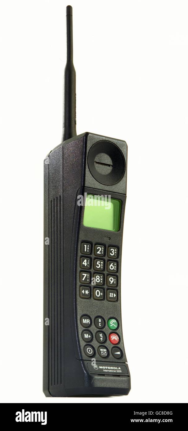 Technics, phone, mobile radio, Motorola International 3200, epitet Bone, era ben noto come 'Motorola-Knochen' (Motorola Bone), telefono cellulare, primo telefono GSM, 520 g, standby: 15 ore, tempo di funzionamento: 110 minuti, USA, 1992, diritti aggiuntivi-clearences-non disponibile Foto Stock