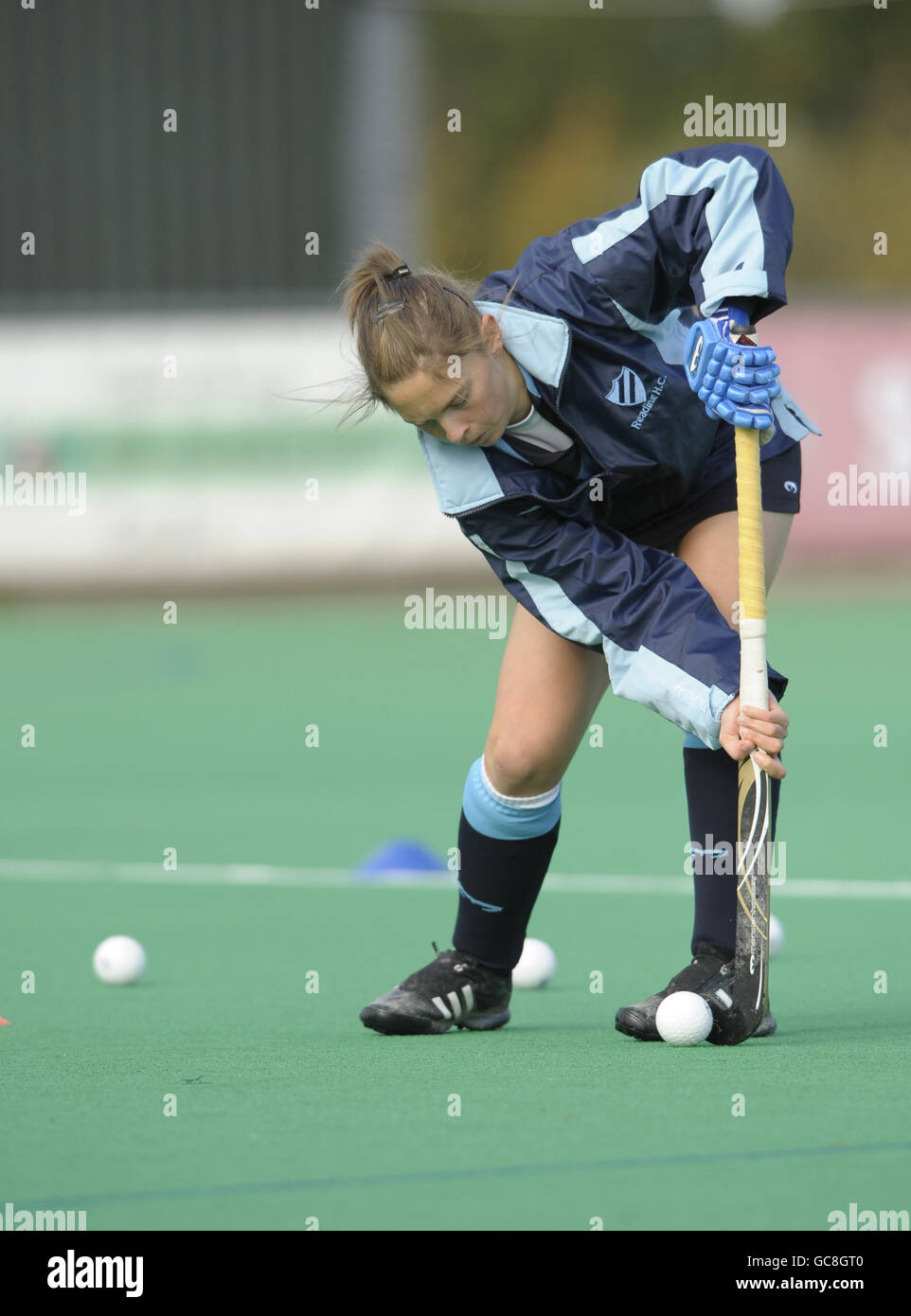 Hockey - EHL Premier League - Canterbury / Reading HC - Polo Farm. Reading's Jo Ellis prima della partita della EHL Premier League alla Polo Farm di Canterbury, Kent, 17 ottobre 2009. Foto Stock