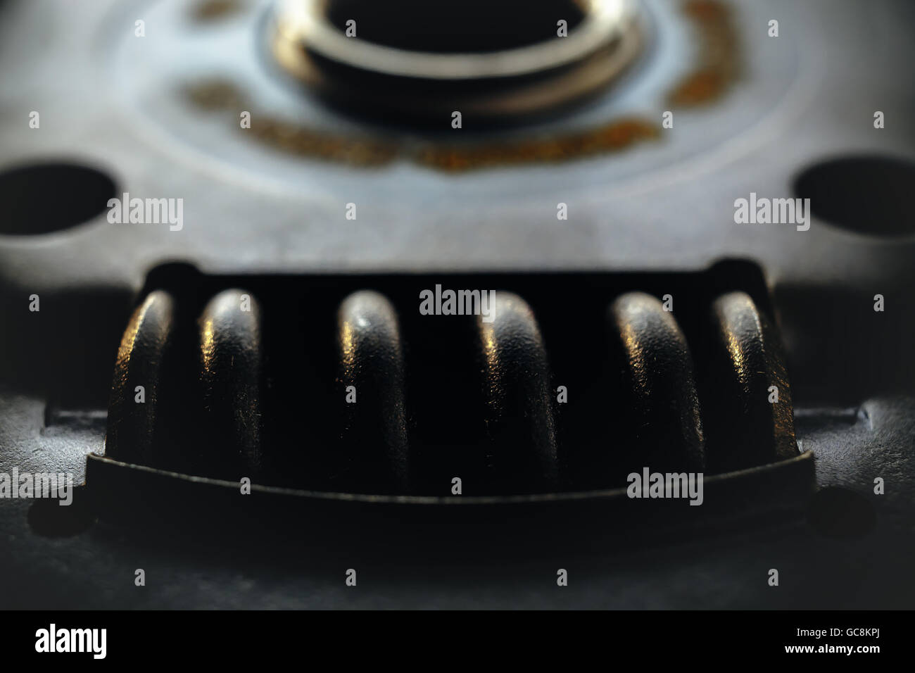 Auto frizione su una superficie di metallo Foto Stock