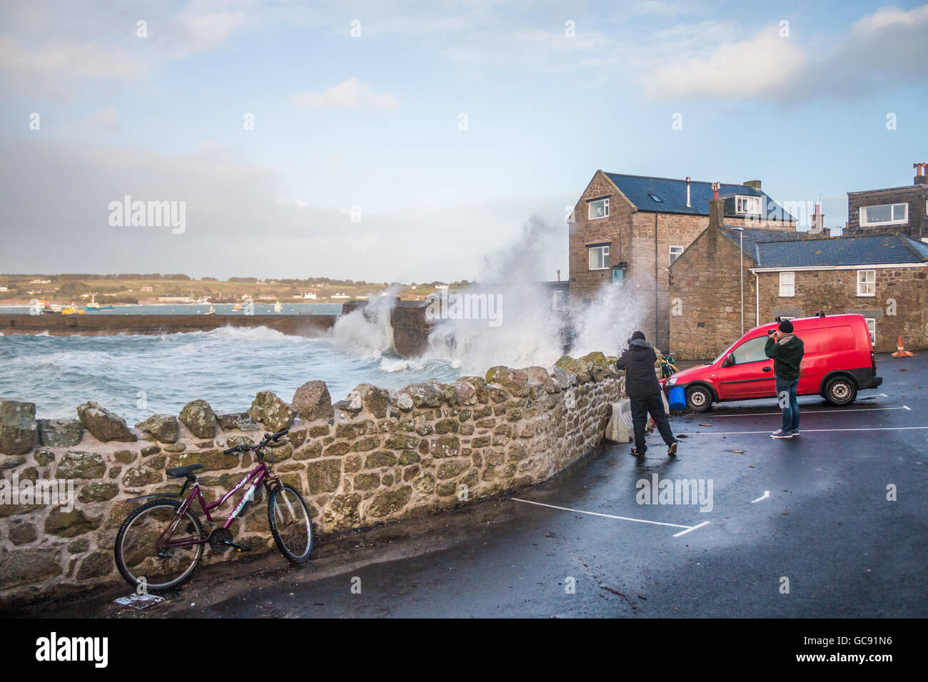 Tempesta Imogen colpisce le Isole Scilly nel sud ovest del Regno Unito, Febbraio 2016 Foto Stock