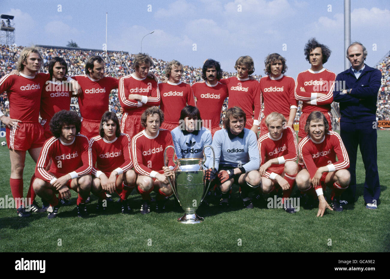 Sport, calcio / calcio, Coppa europea Champion Club, FC Bayern Muenchen, foto di gruppo, 1974, diritti-aggiuntivi-clearences-non disponibile Foto Stock