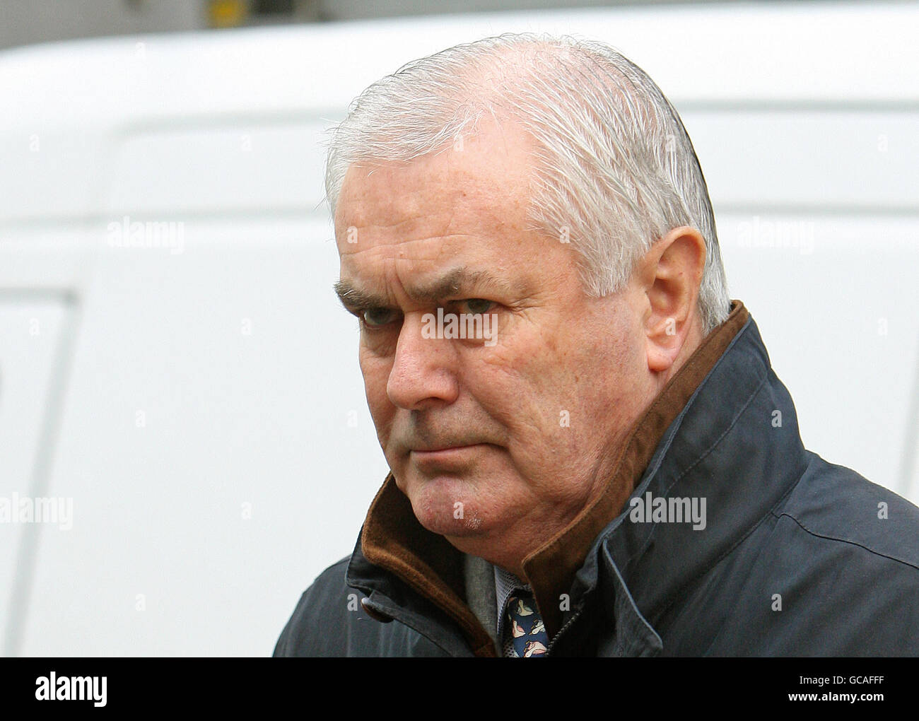 Malcolm Calvert, ex partner di Cazenove, arriva al Southwark Crown Court di Londra, dove è incaricato di insider dealing. Foto Stock