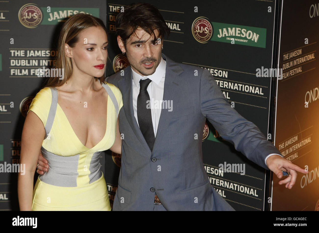 Colin Farrell e Alicja Bachleda partecipano alla prima europea del nuovo film di Neil Jordan, Ondine, al Savoy Cinema di Dublino, in occasione dell'apertura del Jameson Dublin International Film Festival. Foto Stock