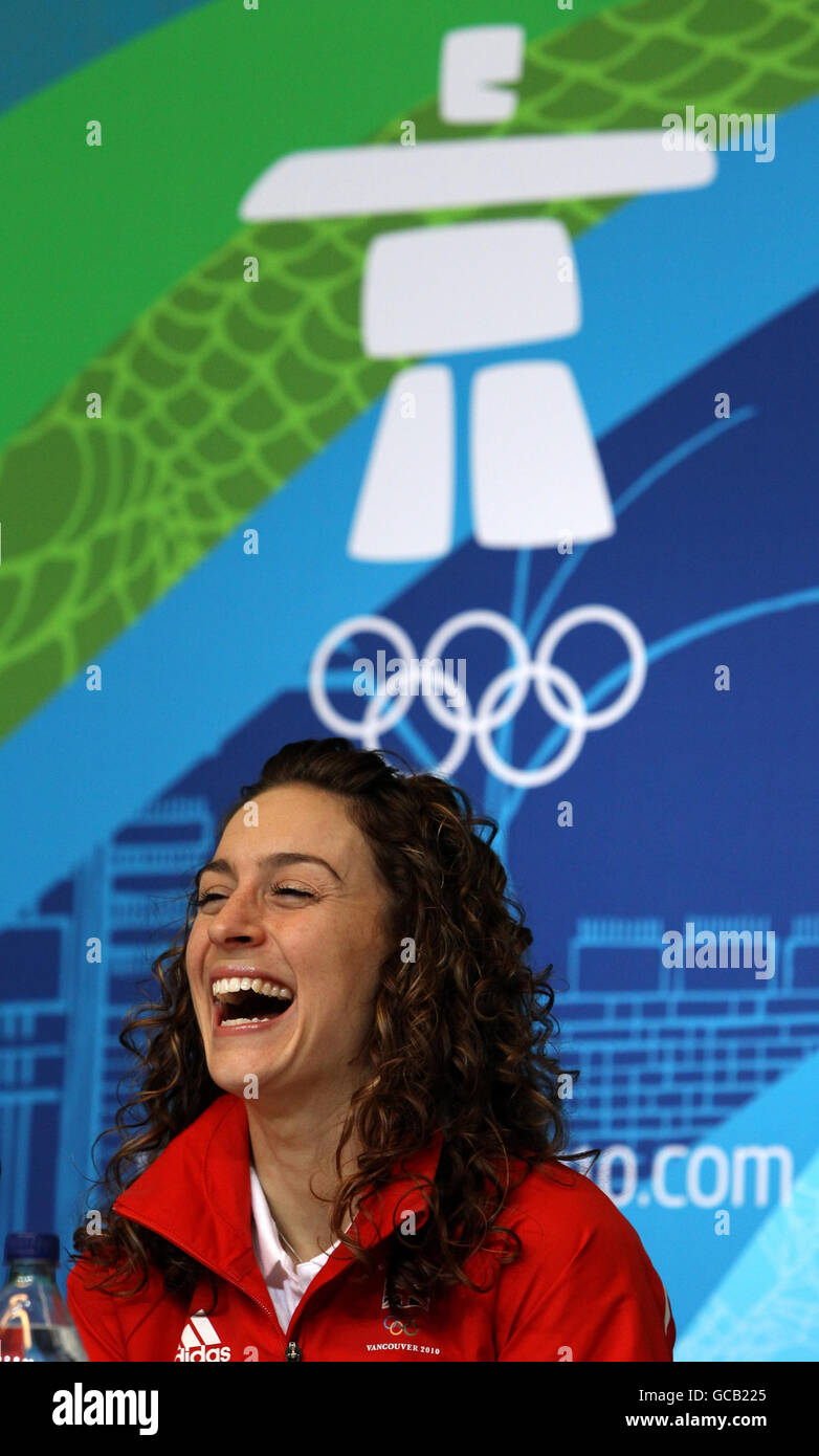 Amy Williams della Gran Bretagna durante una conferenza stampa al Whistler Media Center, Whistler, Canada. Foto Stock