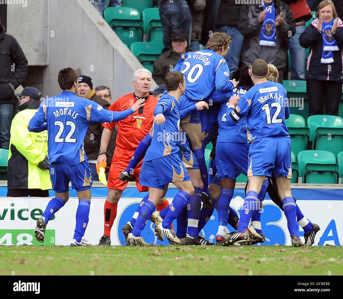 Calcio - Clydesdale Bank Premier League Scozzese - Hibernian v St Johnstone - Pasqua Park Foto Stock