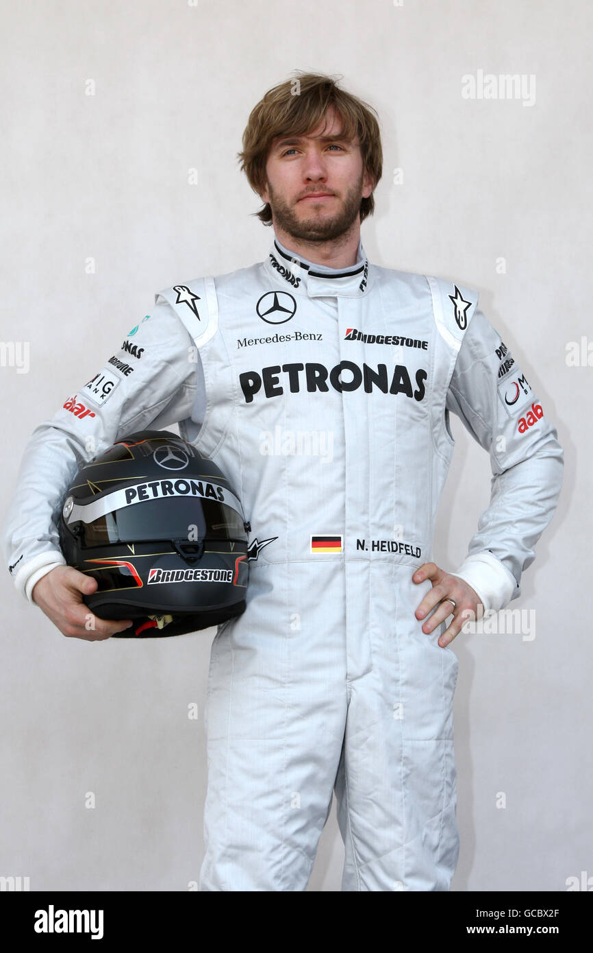 Motor Racing - Campionato del mondo di Formula uno - Gran Premio del Bahrain - Paddock Day - circuito Internazionale del Bahrain. Test driver Mercedes Nick Heidfeld durante il Paddock Day al circuito Internazionale del Bahrain a Sakhir, Bahrain. Foto Stock