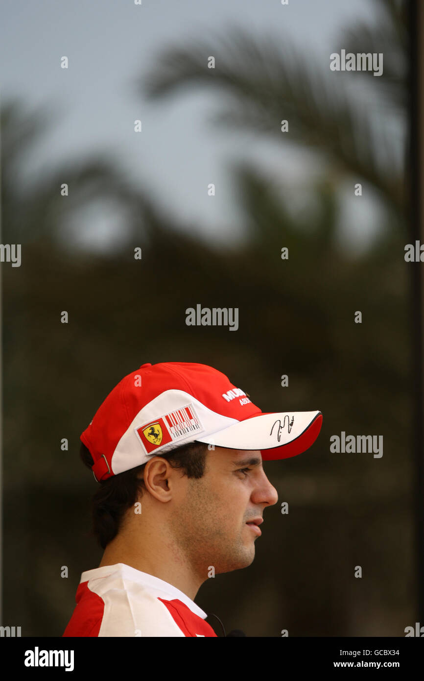 Felipe massa della Ferrari durante il Paddock Day al circuito Internazionale del Bahrain a Sakhir, Bahrain. Foto Stock
