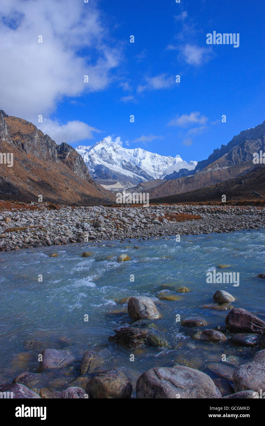 Un paesaggio fantastico - fotografato in Goecha La percorso trekking in Sikkim (India) Foto Stock